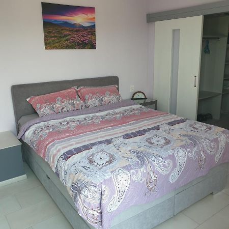 Pearl Sunshine Appartments Primorsko Esterno foto