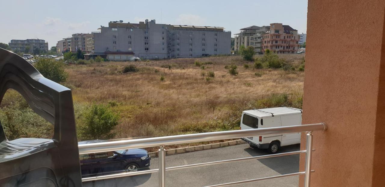 Pearl Sunshine Appartments Primorsko Esterno foto