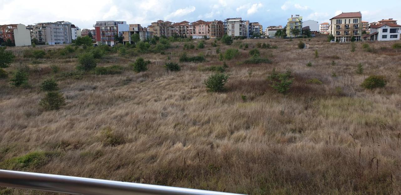 Pearl Sunshine Appartments Primorsko Esterno foto