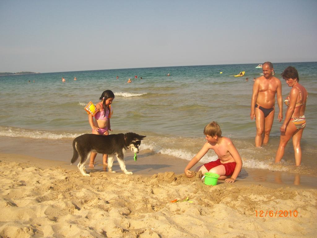 Pearl Sunshine Appartments Primorsko Esterno foto